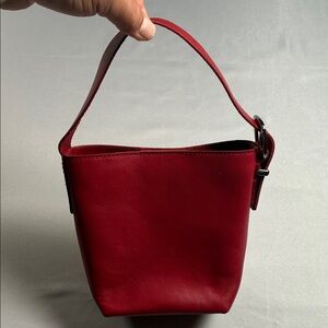 Madewell The Essential Micro Bucket Tote in Bright Ember Leather